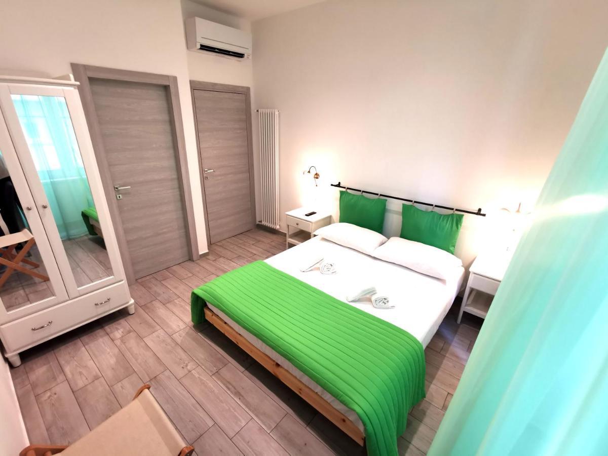 Double Room with Private Bathroom,1135141177:JPEG