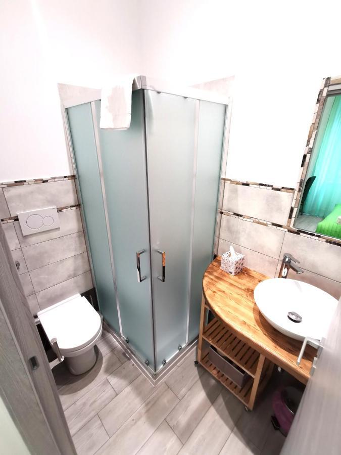 Triple Room with Private Bathroom,1352931472:JPEG